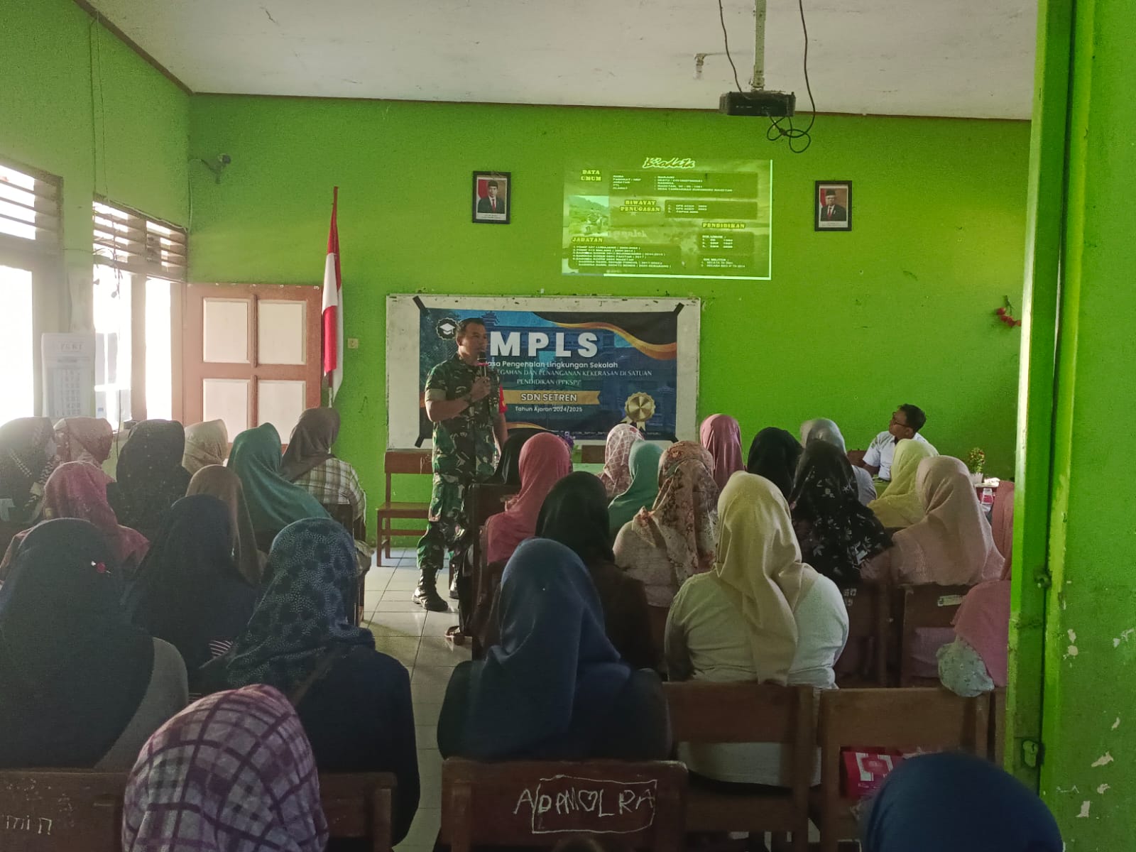 Babinsa Berikan Materi Parenting Program Pencegahan Dan Penanganan Kekerasan Di Satuan Pendidikan